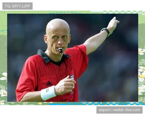 VAR介入判罚的边界在哪？视频比赛官员如何影响关键裁决